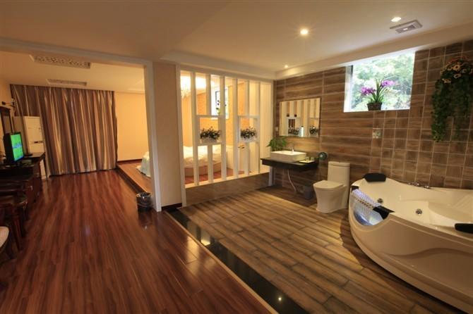Yangshuo Hua Xiang Man Ting West Street Hotel Eksteriør billede