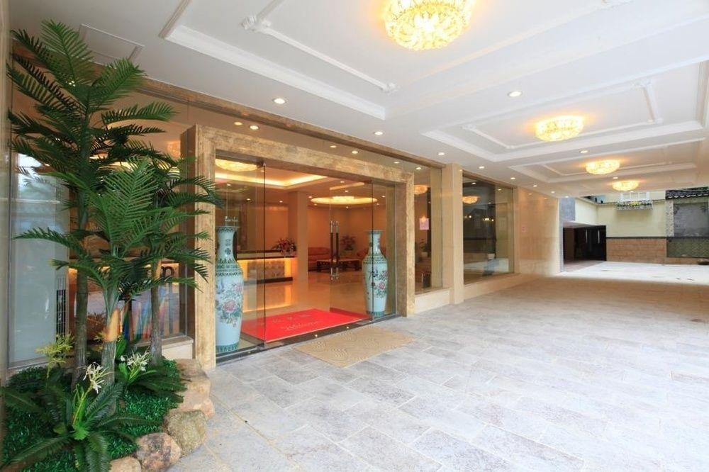 Yangshuo Hua Xiang Man Ting West Street Hotel Eksteriør billede