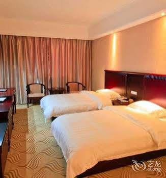 Yangshuo Hua Xiang Man Ting West Street Hotel Eksteriør billede