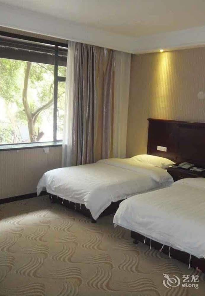Yangshuo Hua Xiang Man Ting West Street Hotel Eksteriør billede